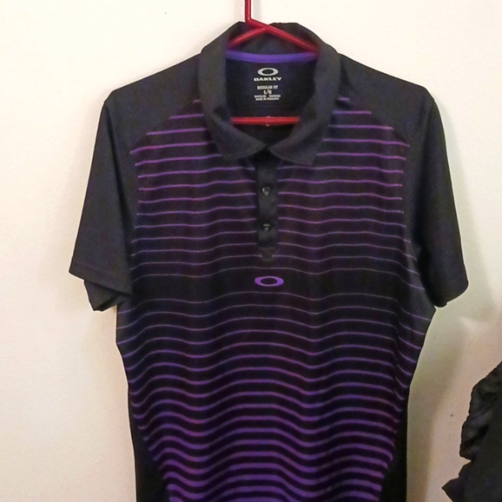 Oakley Regular Fit Collar T-shirt